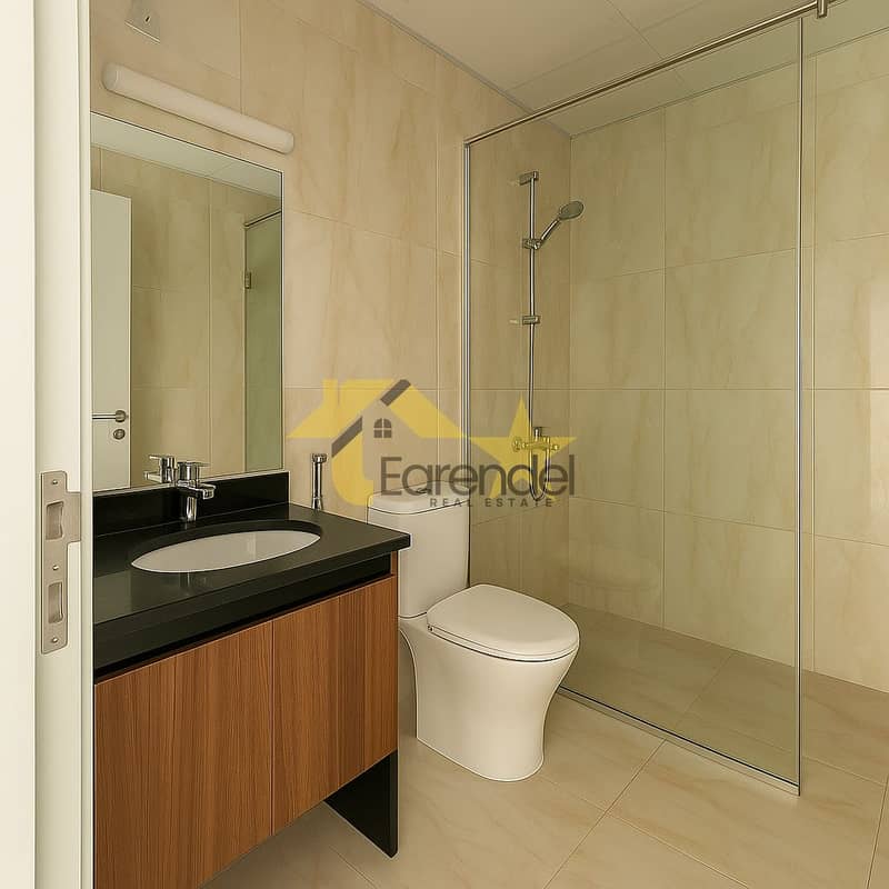 11 Master Bathroom. png