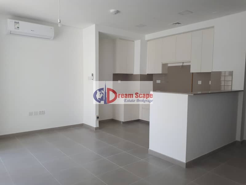 3Bedroom + Maid's Room Townhouse in Hyatt Cluster Nashma Close to Community Park