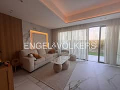 Modern | Golf Community | Investment