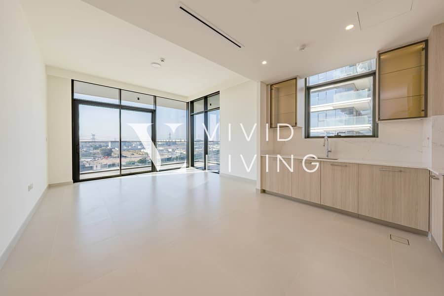Corner | Brand new | Golfside Living Corner | Brand new | Golfside Living