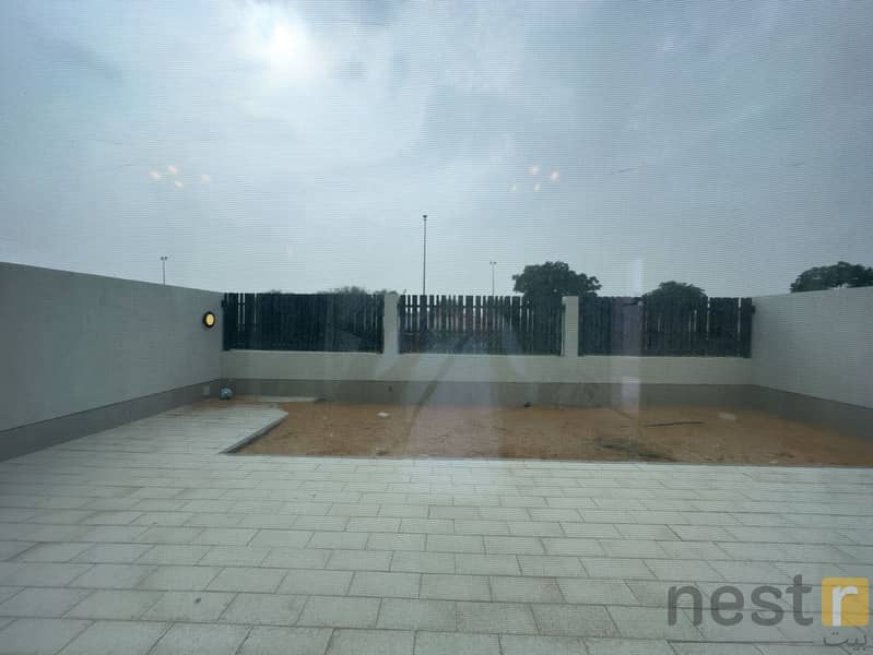 21 IMG_1233 2. png