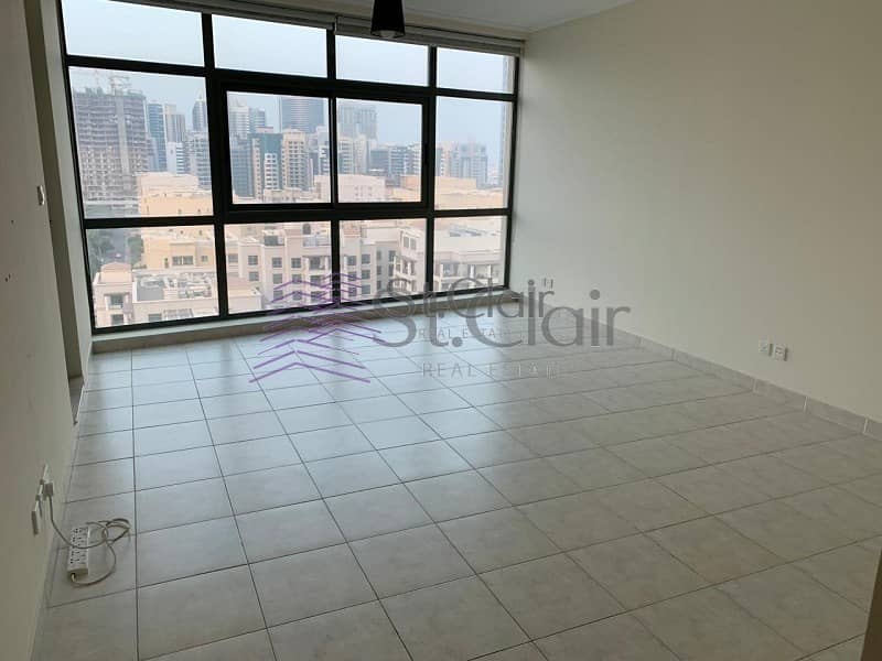 1 Bedroom with Canal View | Unfurnished | Links West