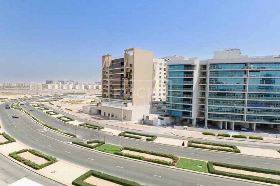 Prime Location | Spacious Layout | Best Price Prime Location | Spacious Layout | Best Price