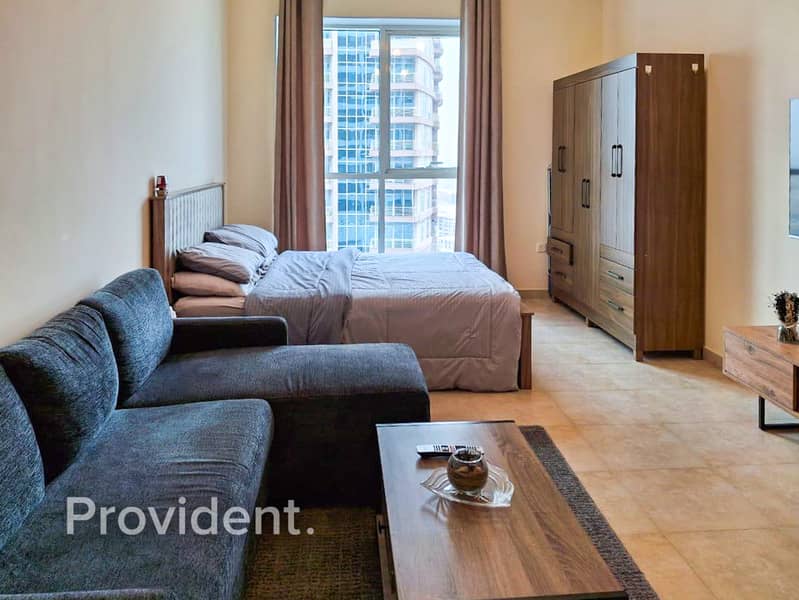 High Floor | Lake View | High ROI | Furnished High Floor | Lake View | High ROI | Furnished