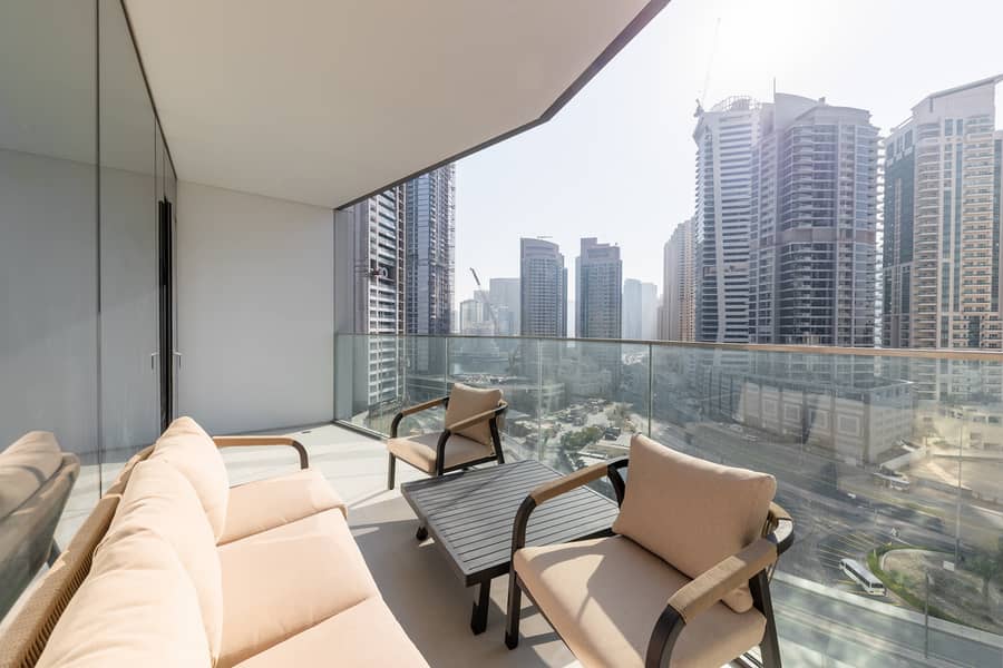 Bright 2BR Apartment near Marina Walk & JBR Beach | LIV - Image 4