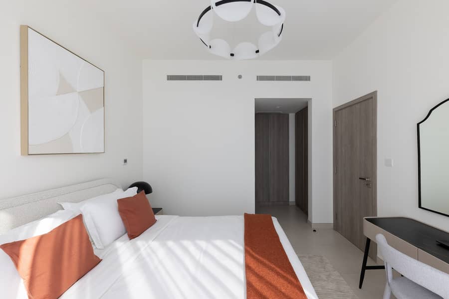 Bright 2BR Apartment near Marina Walk & JBR Beach | LIV - Image 12