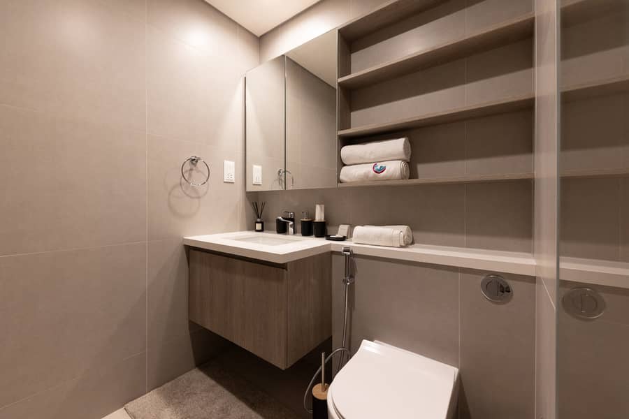 Bright 2BR Apartment near Marina Walk & JBR Beach | LIV - Image 13
