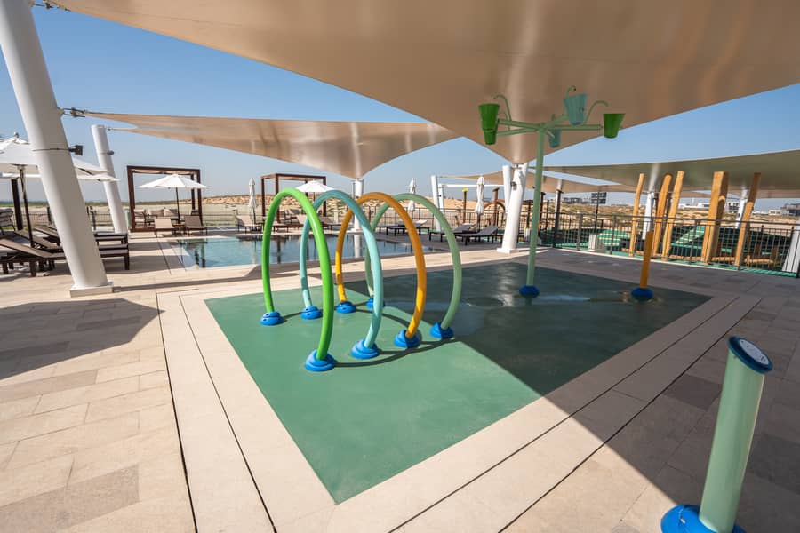 29 Kids Pool Area. jpg