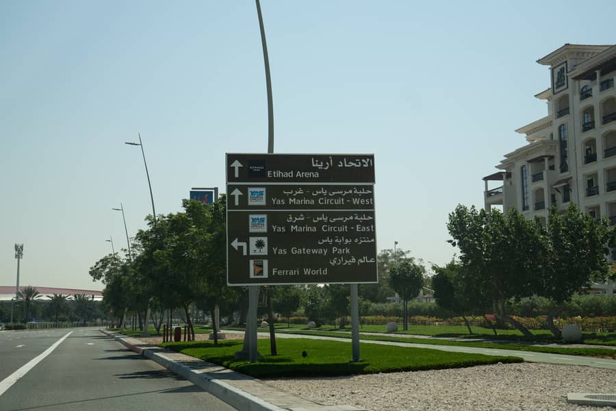 30 Sign Board 1. jpg