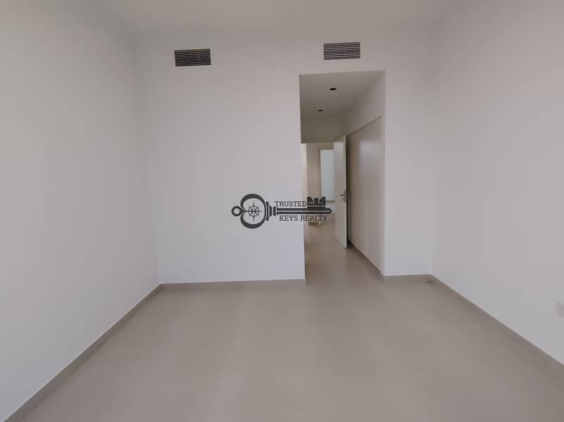 20 1000147797. jpg