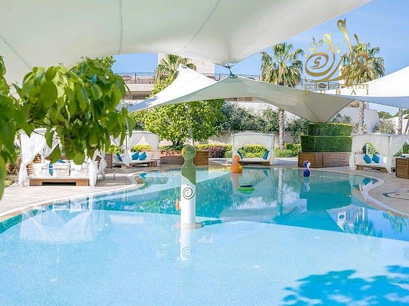 11 shaded-kids-pool-1-1. jpg