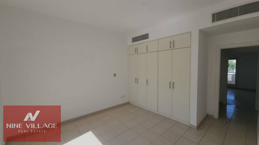 Spacious and well-maintained Type 8 Villa in Meadows 2, single row corner unit with lake and park views