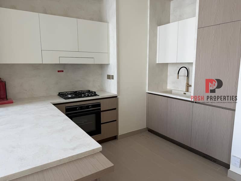 Smart Home | Ready to Move | High End Finishing