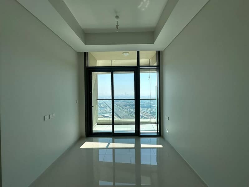 2BR Apartment | Aykon City Tower C Arabian Sea, The Iconic Burj Al Arab, and The bustling Sheikh Zayed RoadViews | Balcony Access