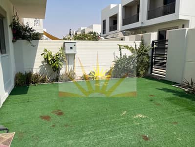 3 Bedroom Townhouse for Rent in Town Square, Dubai - IMG_1002. jpg