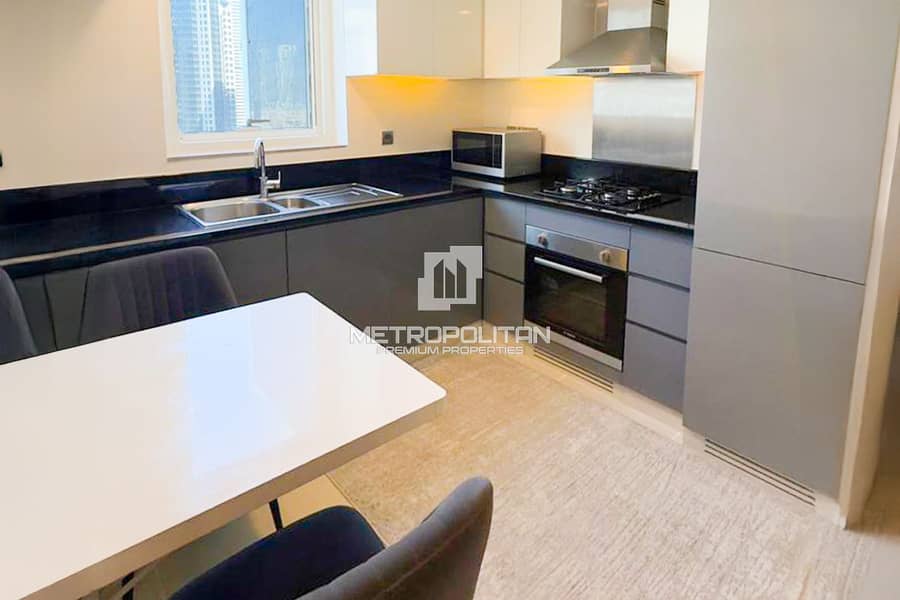 Premium Studio | High Floor | Canal View Premium Studio | High Floor | Canal View