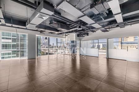 Office zum zur Miete in Sheikh Zayed Road, Dubai - Büro in Sheikh Zayed Road，Emaar Business Park，Emaar Business Park Building 4, 973845 AED - 14418214