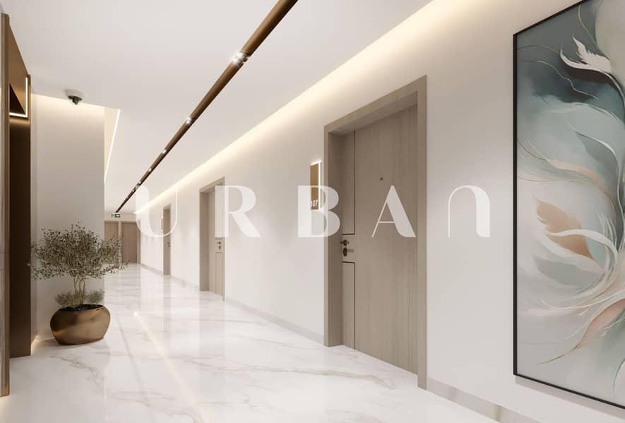 17 TYPICAL CORRIDOR 2. jpg