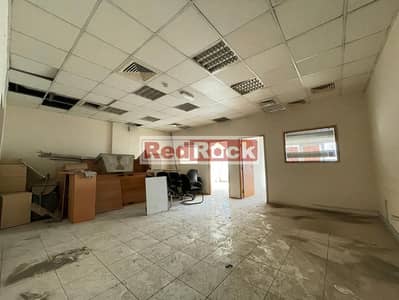 Office in affitto a Industrial Area, Sharjah - WhatsApp Image 2025-12-31 at 12.33. 45. jpeg Office in affitto a Industrial Area, Sharjah - WhatsApp Image 2025-12-31 at 12.33. 45. jpeg