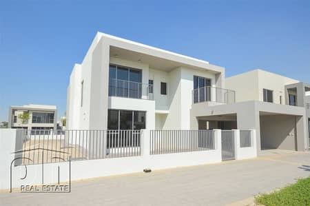 Close To Pool | Corner Plot | Keys In Hand | Close To Pool | Corner Plot | Keys In Hand |