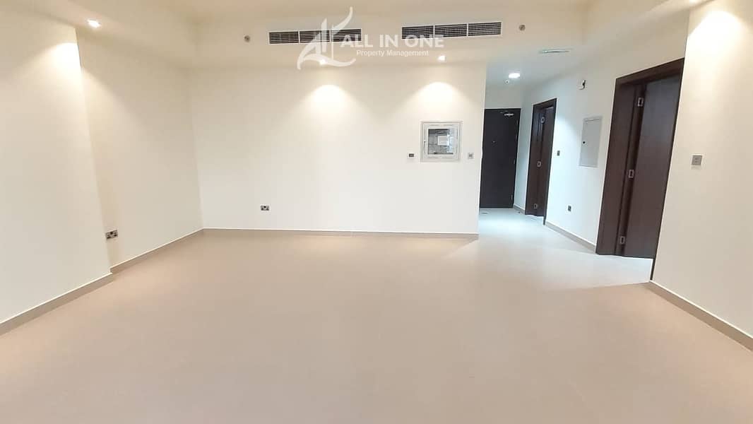 Living in a Great Place! 1BR w/ Parking in 4 Pays! Living in a Great Place! 1BR w/ Parking in 4 Pays!