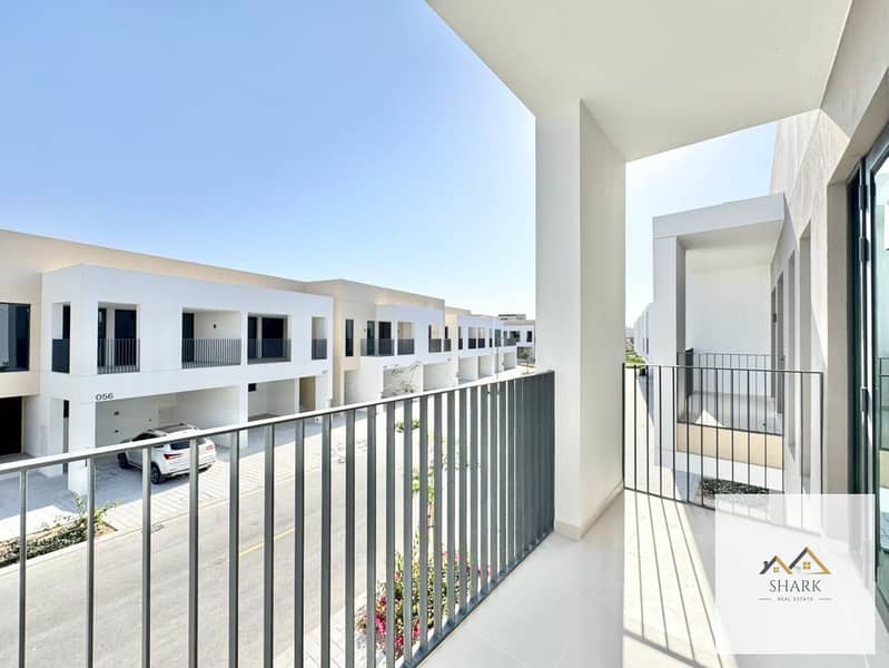 LOWEST RENT || 3 BED+MAIDS || SINGLE ROW | Bayut.com