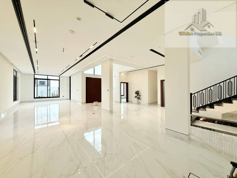 Contemporary Villa | Brand New | Garden Area