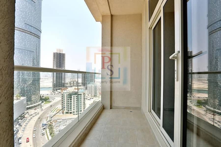 Alluring 1 BR Apt with Beautiful view and Balcony.