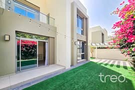 Single Row | Upgraded Interior | End Unit