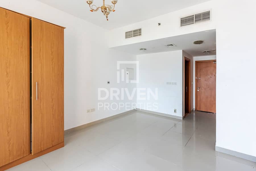 Investor Deal | Community View | Mid Floor Investor Deal | Community View | Mid Floor