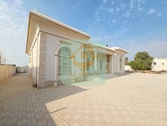 فيلا 5 غرف - أرض كبيرة جدا - الضيت الجنوبي