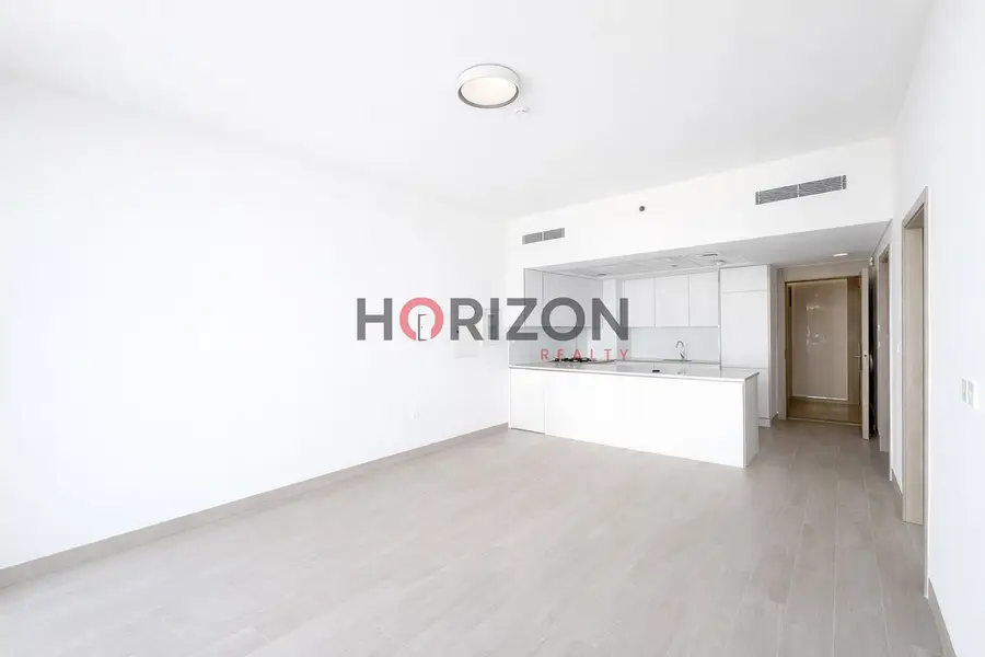 MAGNIFICENT VIEW | AMAZING AMENITIES | BEST LAYOUT in Jumeirah Village Circle (JVC)