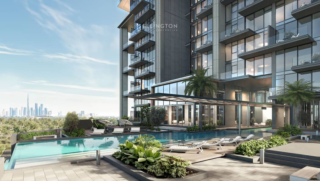 6 The Highgrove - pool deck. jpg