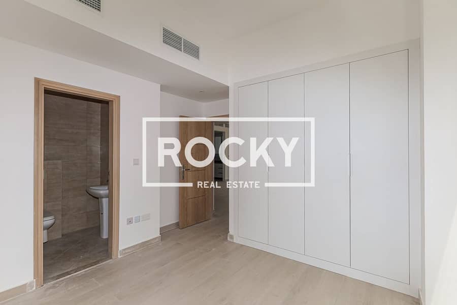 9 Liwan 2 - Rami Residence 2 - 404 - 2BR-21. jpg