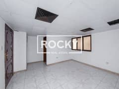 شقة في بناية حسين حيدر درويش،المرقبات،ديرة 1 غرفة 60000 درهم - 14446615