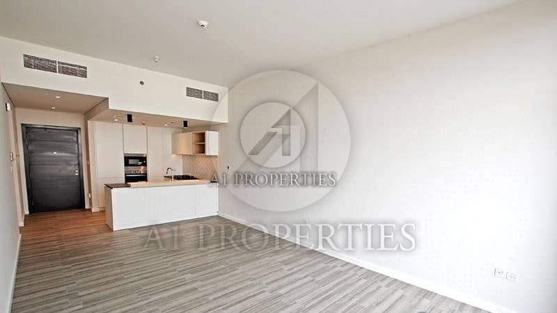 High Quality Brand New 1 Bedroom Vacant Unit