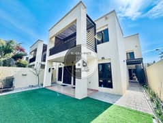 فيلا فاخرة بثلاث غرف نوم | غرناطة ميناء العرب