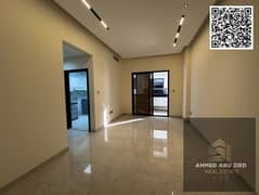 غرفتين وصاله مع بلكونه اول ساكن في الجرف ٣ الغرفتين ماستر ٣ حمام تكيف مركزي مع شهر مجاني موقع مميز وقريب من جميع الخدمات سهل الخروج الي دبي والشارقه