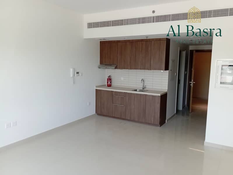 4 KITCHEN-LIVING-VIEW-2. jpeg