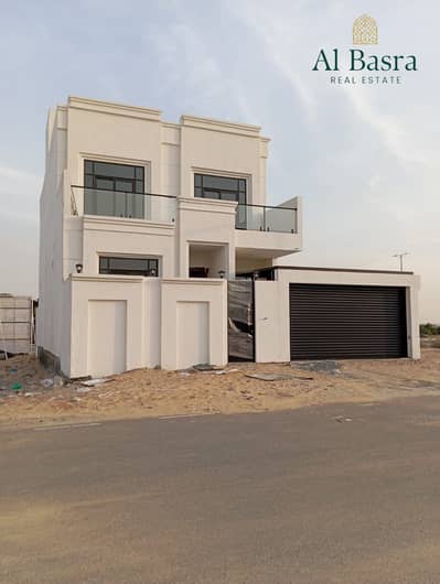 5 Schlafzimmer Villa zum Verkauf in Tilal City, Sharjah - 5br-villa-talal-city-front-side-view. jpeg