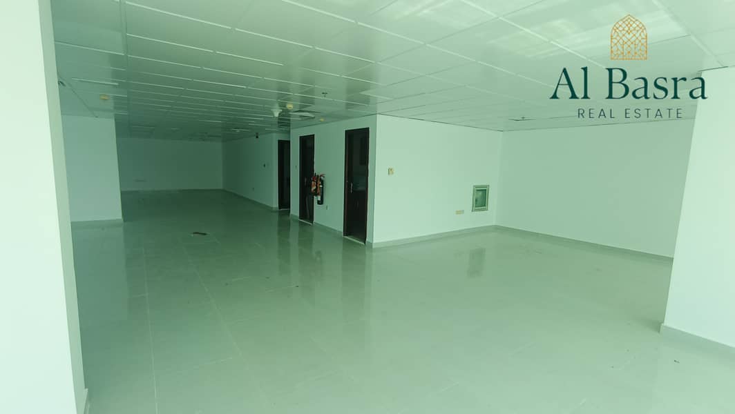 7 corporate-office-space-al-majaz-2-sharjah. jpg