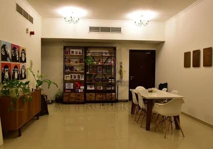 Huge 2 BR Apartment with Full Marina View Huge 2 BR Apartment with Full Marina View