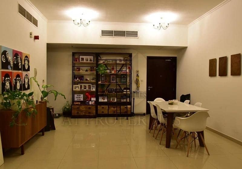 Huge 2 BR Apartment with Full Marina View Huge 2 BR Apartment with Full Marina View