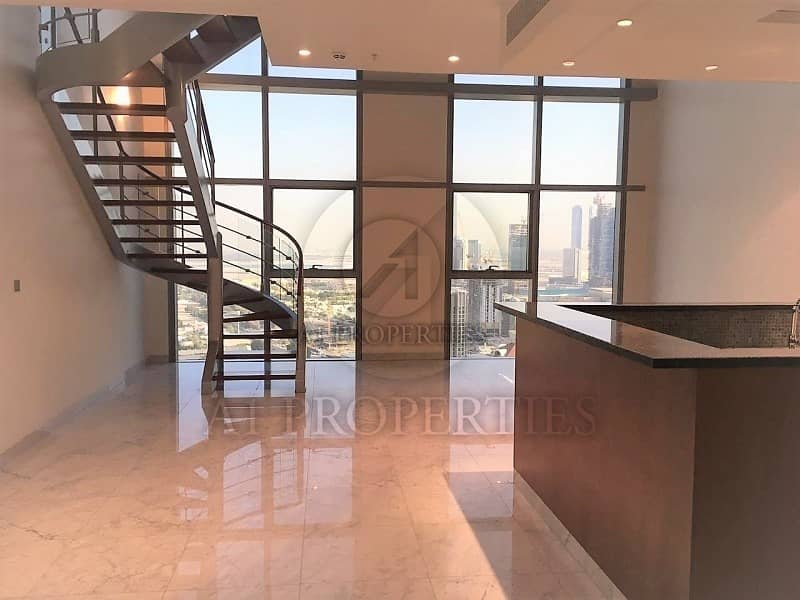 High Floor Duplex Apartment with Zabeel View High Floor Duplex Apartment with Zabeel View