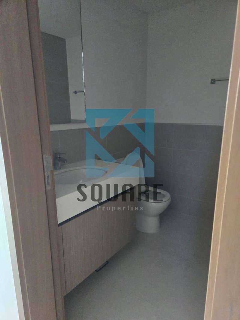 9 8. jpeg