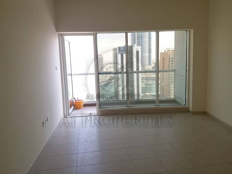 Spacious 2 Bedroom Burj Al Nujoom