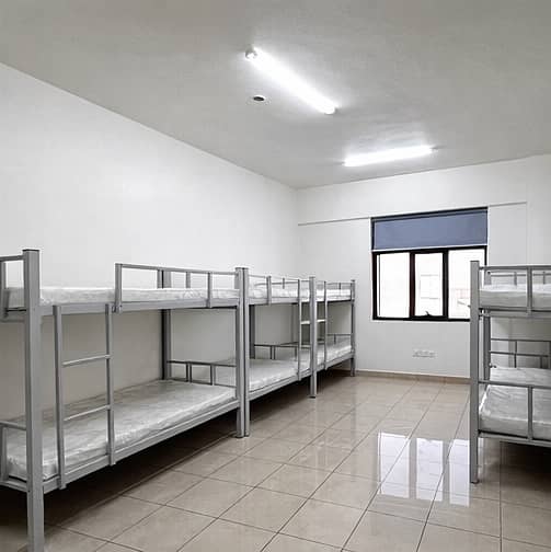 2 room_white_walls_3. png