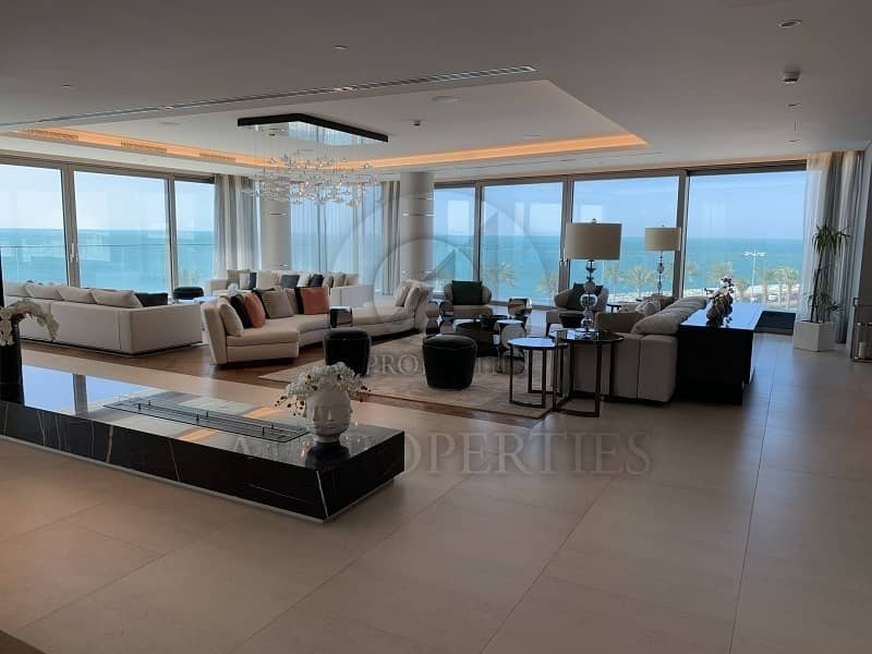 Brand New Huge 5 Bedrooms Modern Sea View