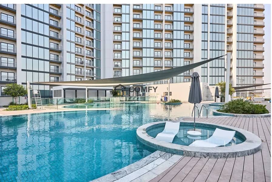 11 big pool. jpg