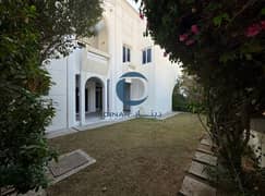 فیلا في مجمع الياسات،المشرف 5 غرف 245000 درهم - 14455616